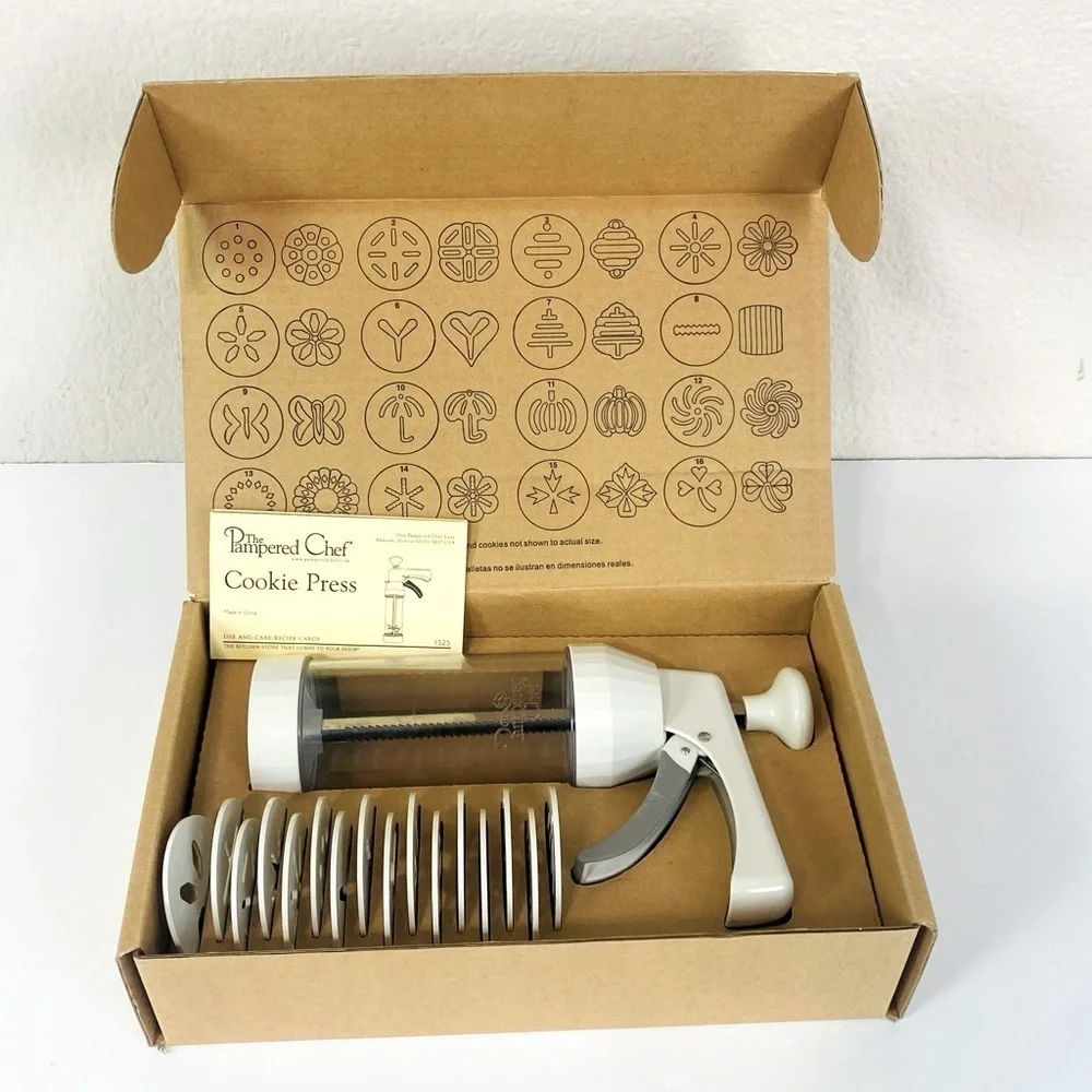 The Pampered Chef Cookie Press W/ Box